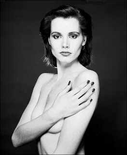 51 Sexy Geena Davis Boobs Pictures That Are Basically Flawle