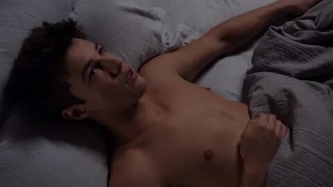 ausCAPS: Cameron Dallas shirtless in American Odyssey 1-06 "