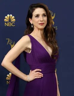 55+ Hot Pictures Of Marin Hinkle Personify Love And Adoratio
