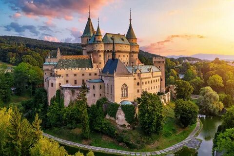 Бойницкий замок пазлы онлайн (Страны, Словакия) Puzzle Garag