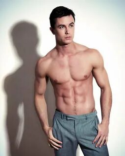 Накаченный актер - 66 фото 