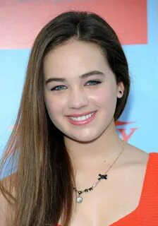 Mary Mouser Photostream Karate kid cobra kai, Female celebri