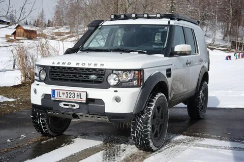 Tough snow Land rover, Land rover discovery, Land rover over