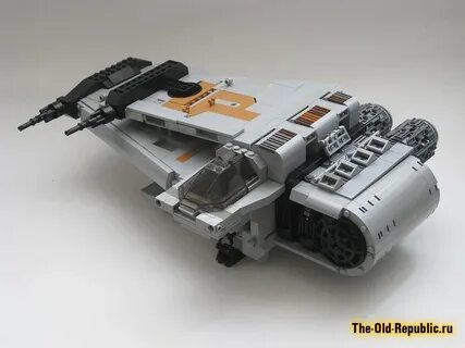 Фанат создал модель BT-7 Thunderclap с помощью наборов Lego 