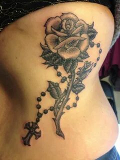 31 Rosary Beads Tattoos With Symbolism and Meanings - Tattoo