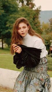 Thomasin McKenzie Image - ID: 358656 - Image Abyss