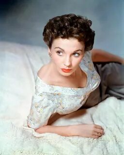 Jean Simmons by Silver Screen in 2021 Jean simmons, Hollywoo