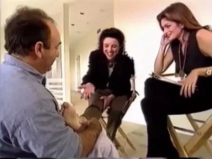 People who liked Julia Louis-Dreyfus's feet, also liked.