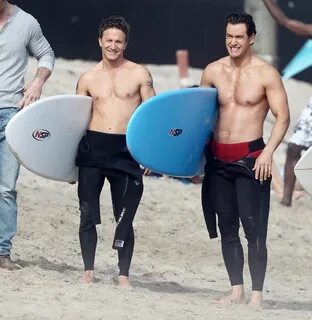 Breckin Meyer and Mark-Paul Gosselaar hit Malibu beach shirt