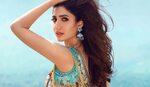 LSA 2018: The Amount of Hate on This Picture of Mahira Khan 