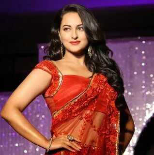 Sonakshi Sinha Navel Show, Sonakshi Sinha Belly Show, Sonaks