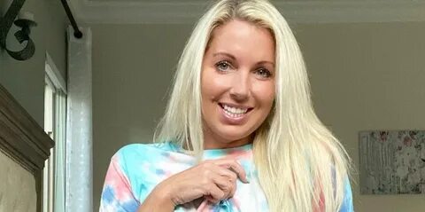 Courtney Ann - Bio, Age, Height, Wiki Models Biography