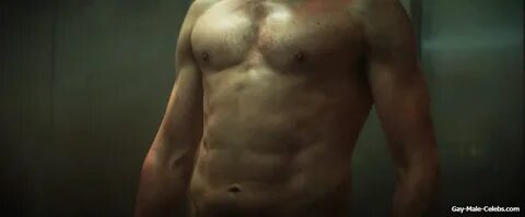 Free Tom Hiddleston Shirtless & Strong Abs in Loki Man Leak