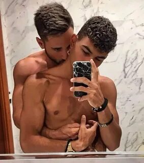 Gay Boys 💕 (@gayboys_italy_) — Instagram