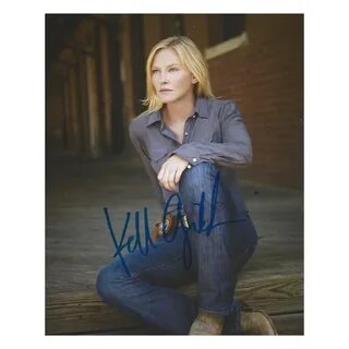 Kelli GIDDISH Autograph