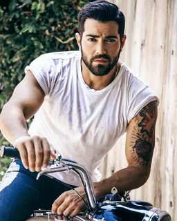 Pin by Algernon on Celebs Jesse metcalfe, Bearded men hot, A