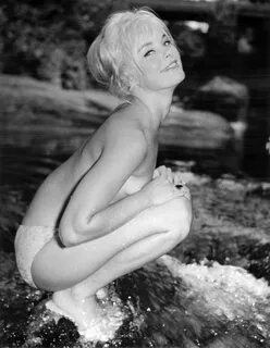 The special edition: Elke Sommer: humus - ЖЖ