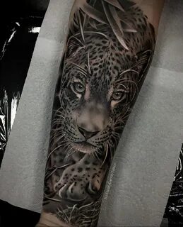 Тату в стиле реализм фото 02.01.2021 № 079 -tattoo realism- 