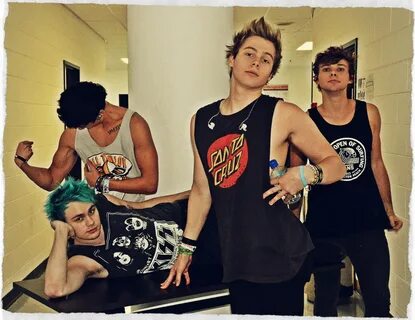 #5SOS: End of the TMH Tour... Thank you!! :D 5 seconds of su