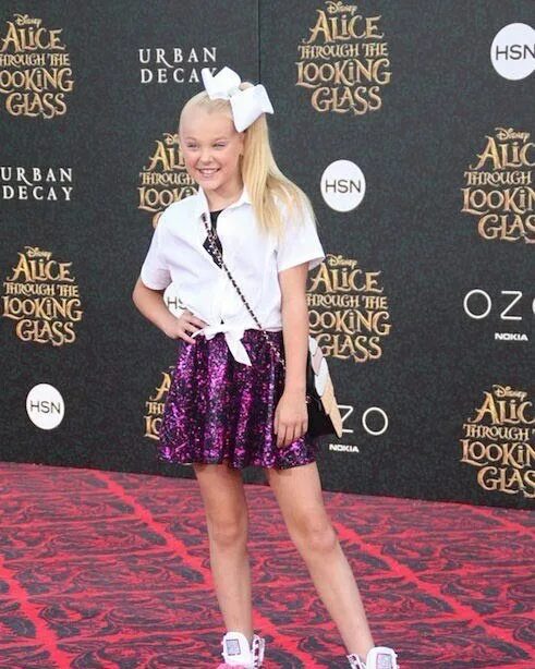 Публикация @jojo_siwa_dance_moms_77 в Instagram * 3 Окт 2016 в 4:24 UTC.