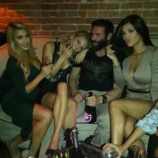 Dan Bilzerian is a Twitter God