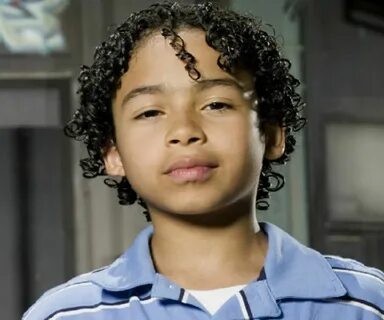 Noah Gray-Cabey's Measurements: Height, Weight, Shoe Size, a