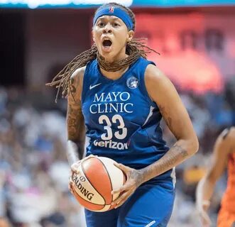 9 Out LGBTQ+ Athletes Made It Into the WNBA's Top 25 Players