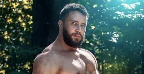 Thicc Studs Naked in Nature Brings a Whole new Meaning to 'M