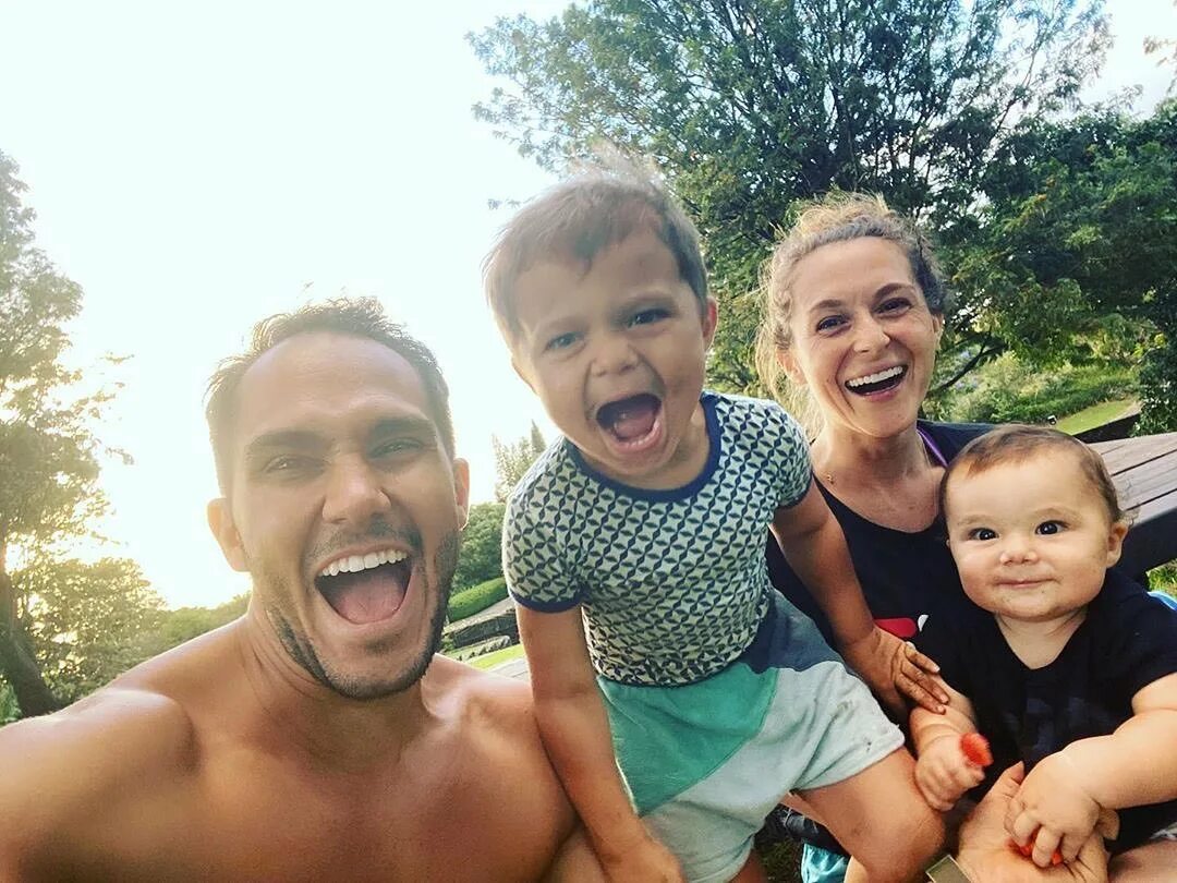 People Magazine på Instagram: "Alexa and Carlos PenaVega are opening u...