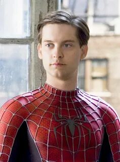 PSA: This Random Celeb Was In The Tobey Maguire "Spider-Man"