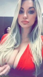 Lindsey Pelas Hottest Photos Sexy Near-Nude Pictures, GIFs