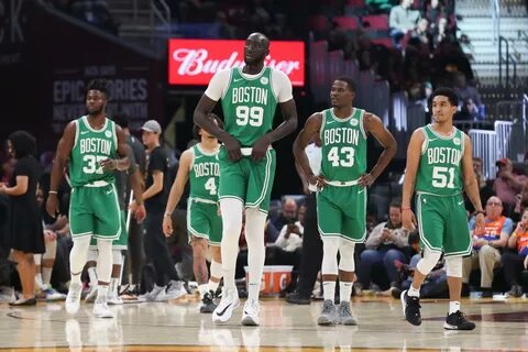 Celtics extend qualifying offers to Tacko Fall, Tremont Wate
