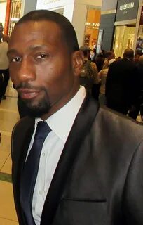 File:Leon Robinson (33829442168) (cropped).jpg - Wikimedia C