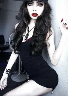 Goth - Vamp - Cosplay Pale Babes - Photo #19