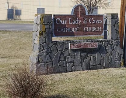 File:Our Lady of the Caves (Horse Cave, Kentucky) - sign.jpg