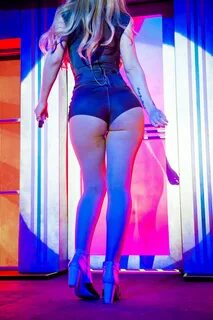Iggy Azalea Pictures. Hotness Rating = Unrated
