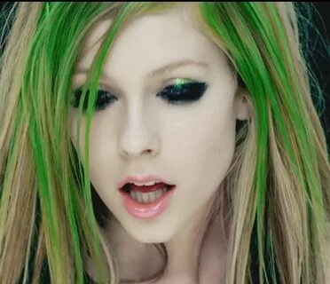 Avril Lavigne (Smile) Makeup