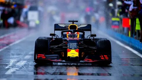 Red Bull sets another world record for fastest pit stop