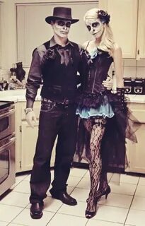 50 Clever Halloween Costumes For Couples Clever halloween, S