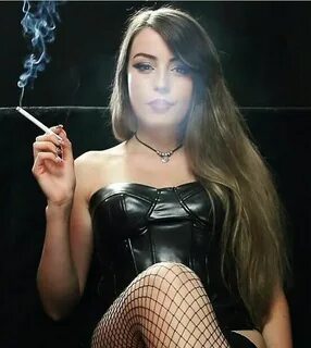 smoker babes в Твиттере (@smokerbabes) — Twitter
