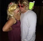 90s couples costume Kurt Cobain and Courtney Love 90s couple