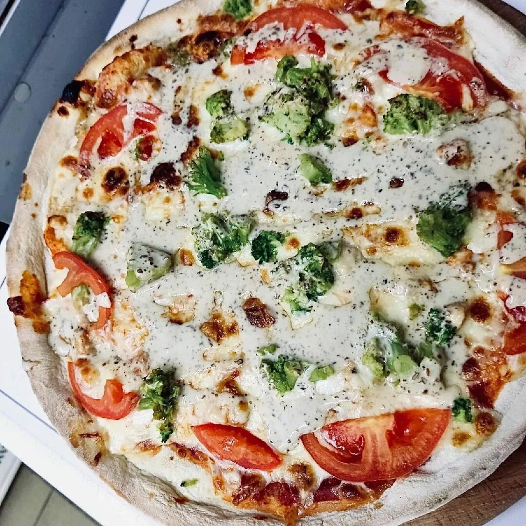 ассортимент пицц в жар пицце фото 15