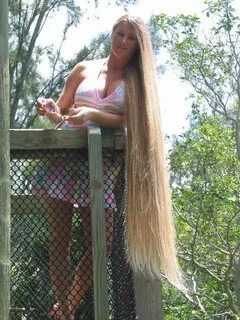 Leona at www.longhairdivas.com Long hair divas, Long hair st