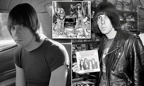 un libro fotografico iagli albori dei ramones con scatti ine