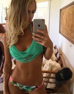 HOT BABE ALERTS 24/7 в Твиттере: "#Blondebarbie #SelfieSunda