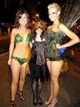 File:Tall Halloween Costumers Lily with girls.jpg - Wikimedi