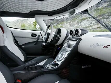 Тест-драйв Koenigsegg Agera R (2013) .