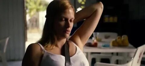 Vinessa shaw sexy 🌈 Vinessa Shaw's Measurements: Bra Size, H