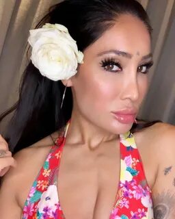 Sofia Hayat (@sofiahayat) — Instagram