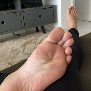 Luna Feet na Twitteri: "https://t.co/BZoYQoJaac